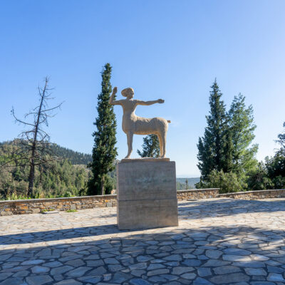 centaur_statue_volos_pelion